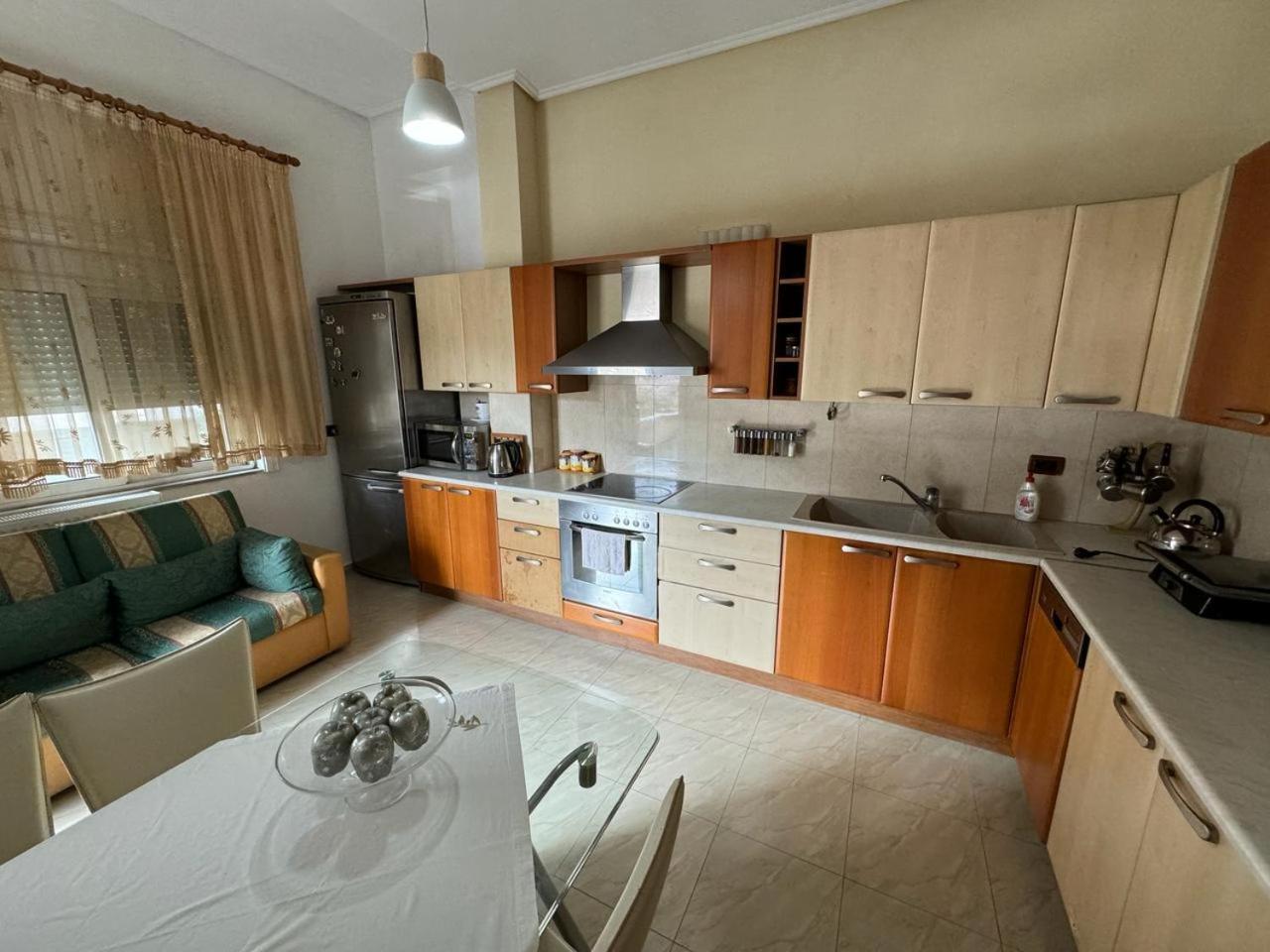 Silver Villa จีโรคาสเตอร์ ภายนอก รูปภาพ
