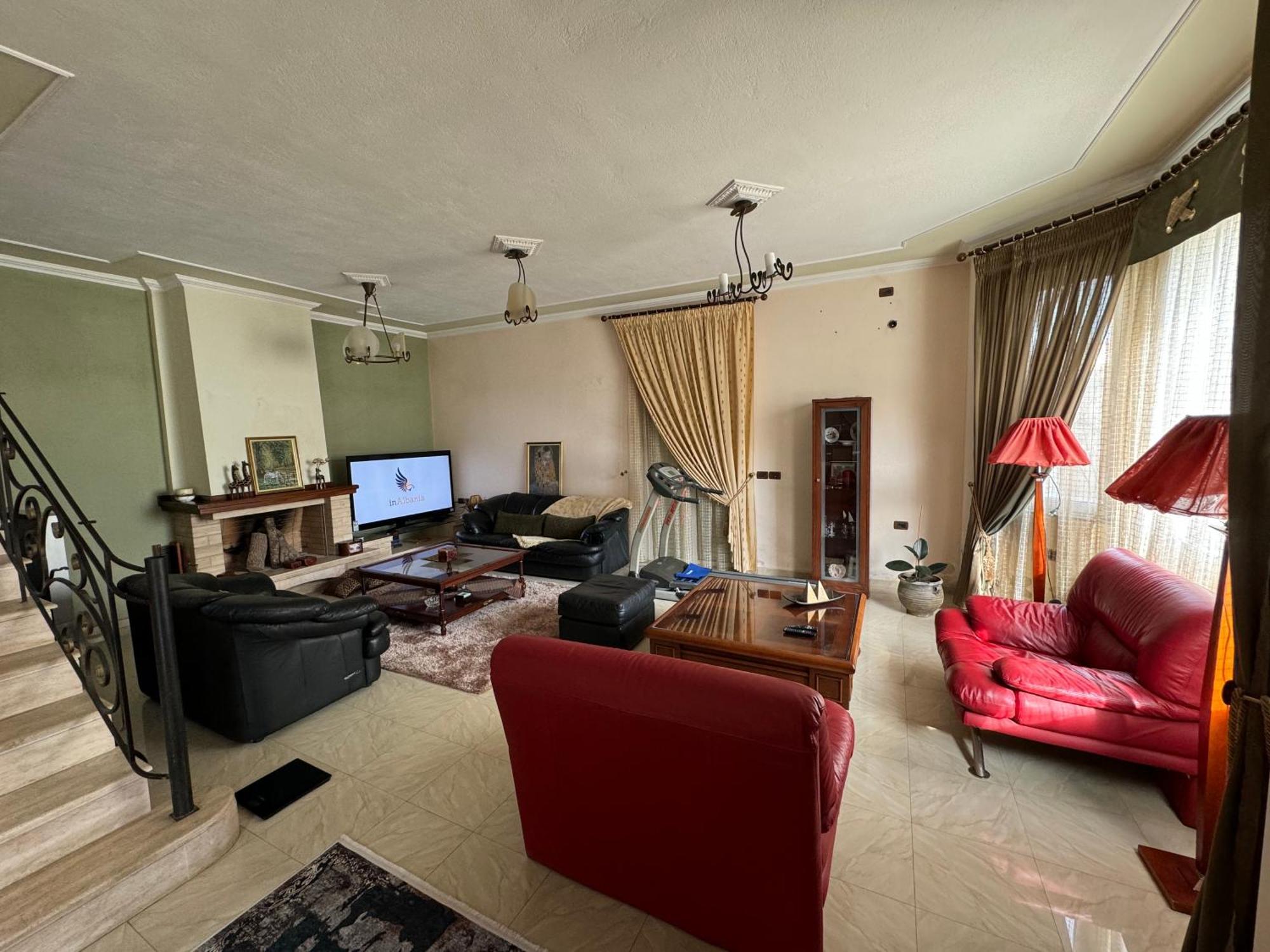 Silver Villa จีโรคาสเตอร์ ภายนอก รูปภาพ